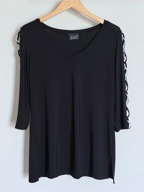 Modes Crystal Fashions Black Cutout Loop Lace Up Sleeve V-neck Tunic Top Large